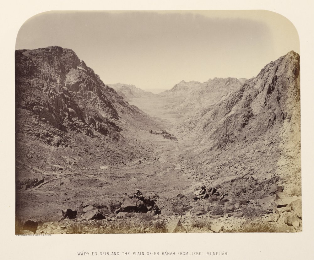 Wády Ed Deir a pláň Er Ráhah od Jebel Muneijáh od Sgt. James M. McDonald