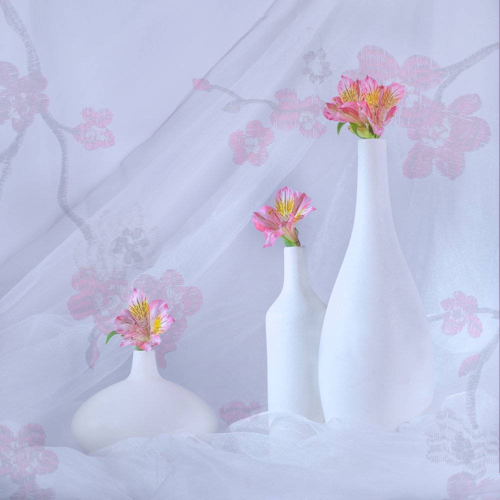 Elegantní růžové květy od Alice Sheng