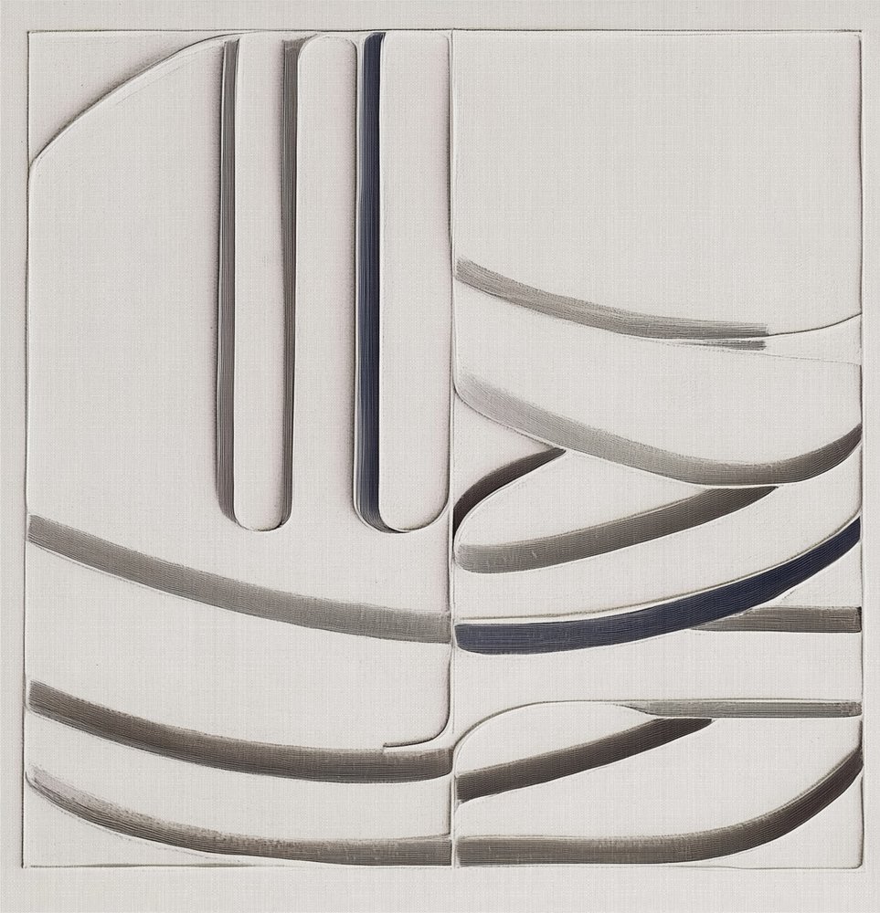 Moderní minimalistické křivky od Alma