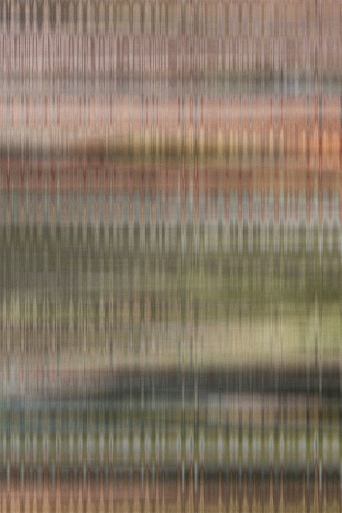 Jemně tkaný abstraktní vzor od Alma