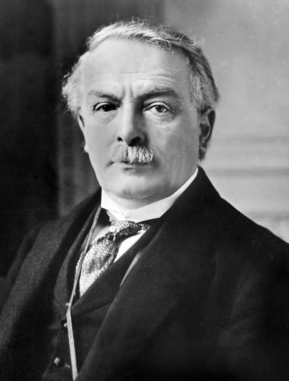 David Lloyd George (1863-1945) 1. hrabě , anglický politik, kancléř státní pokladny, ministr války během velké války od Unknown