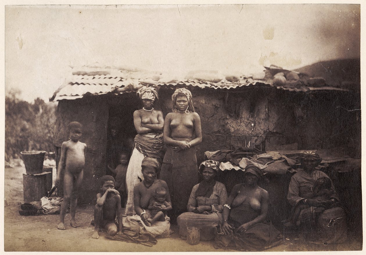 Ženy a děti, jihovýchodní Afrika, kolem roku 1880 (tisk alba) od Unknown