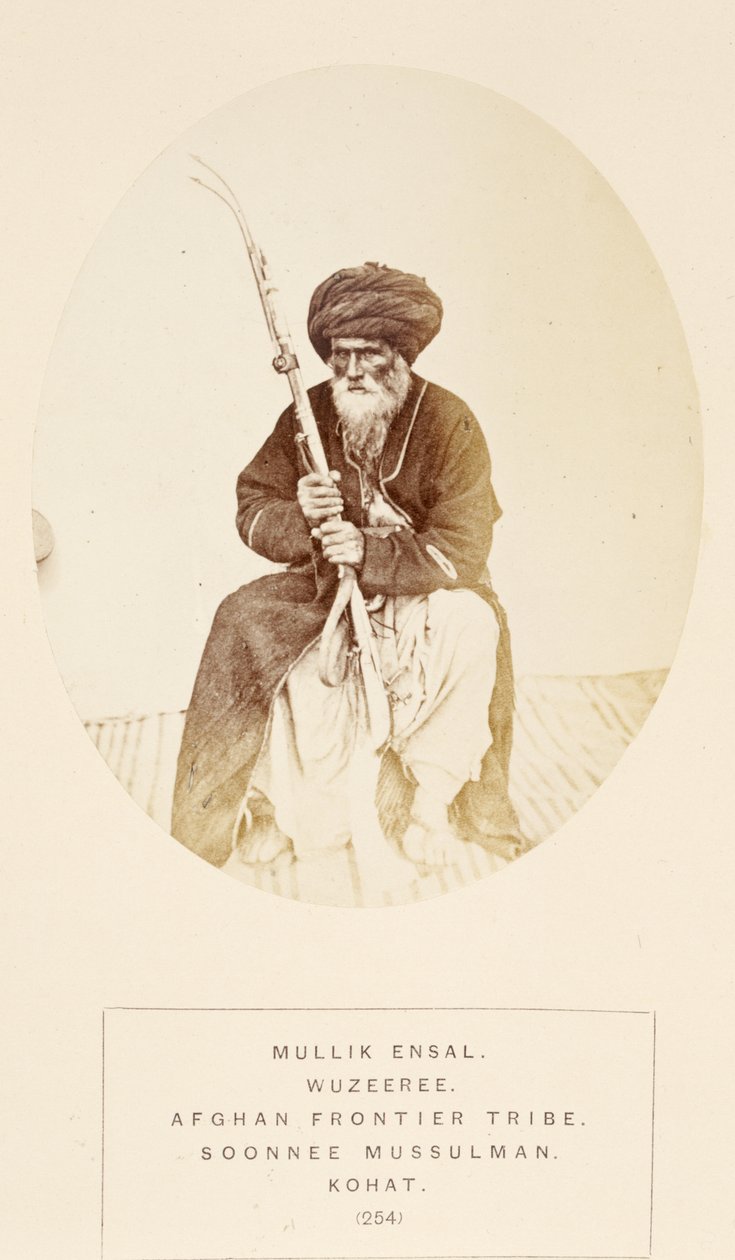 Mullik Ensal, příslušník kmene Wuzeeree z Afghan Frontier Tribe, Kohat, z The People of India, od J. Forbes Watson, vydáno 1868 (tisk alba) od English Photographer