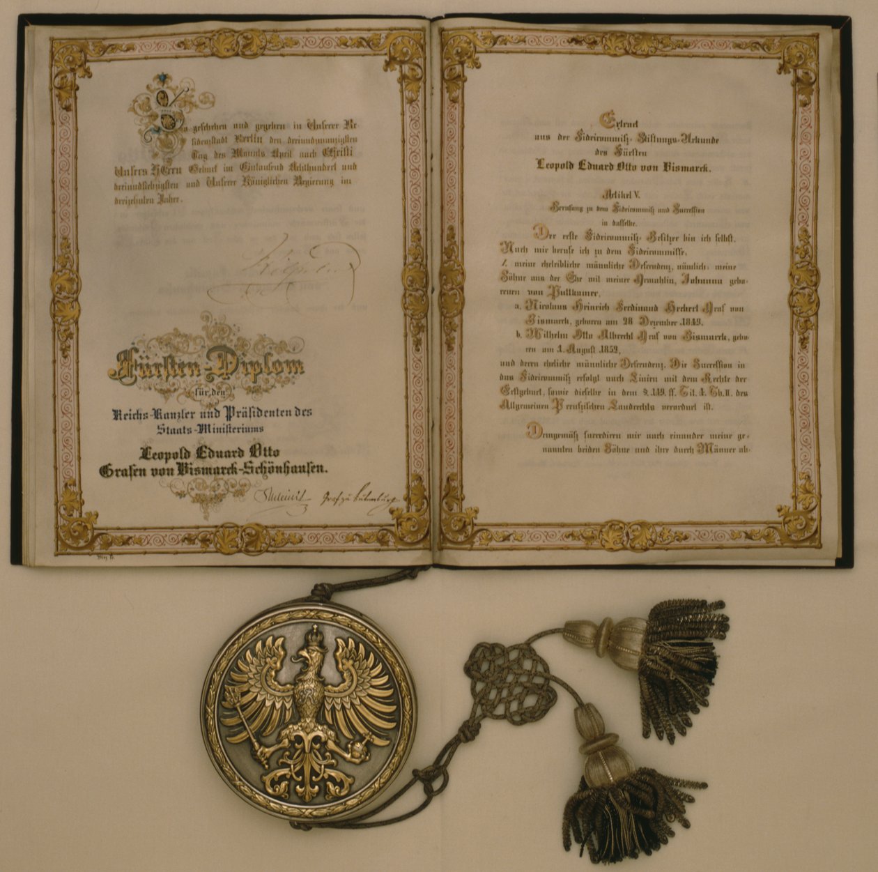 Knížecí diplom pro kancléře Severoněmecké konfederace a ministra-prezidenta Pruska Leopolda Eduarda Otto hraběte von Bismarck-Schoenhausen, dne 23. dubna 1873 (smíšená média) od German School
