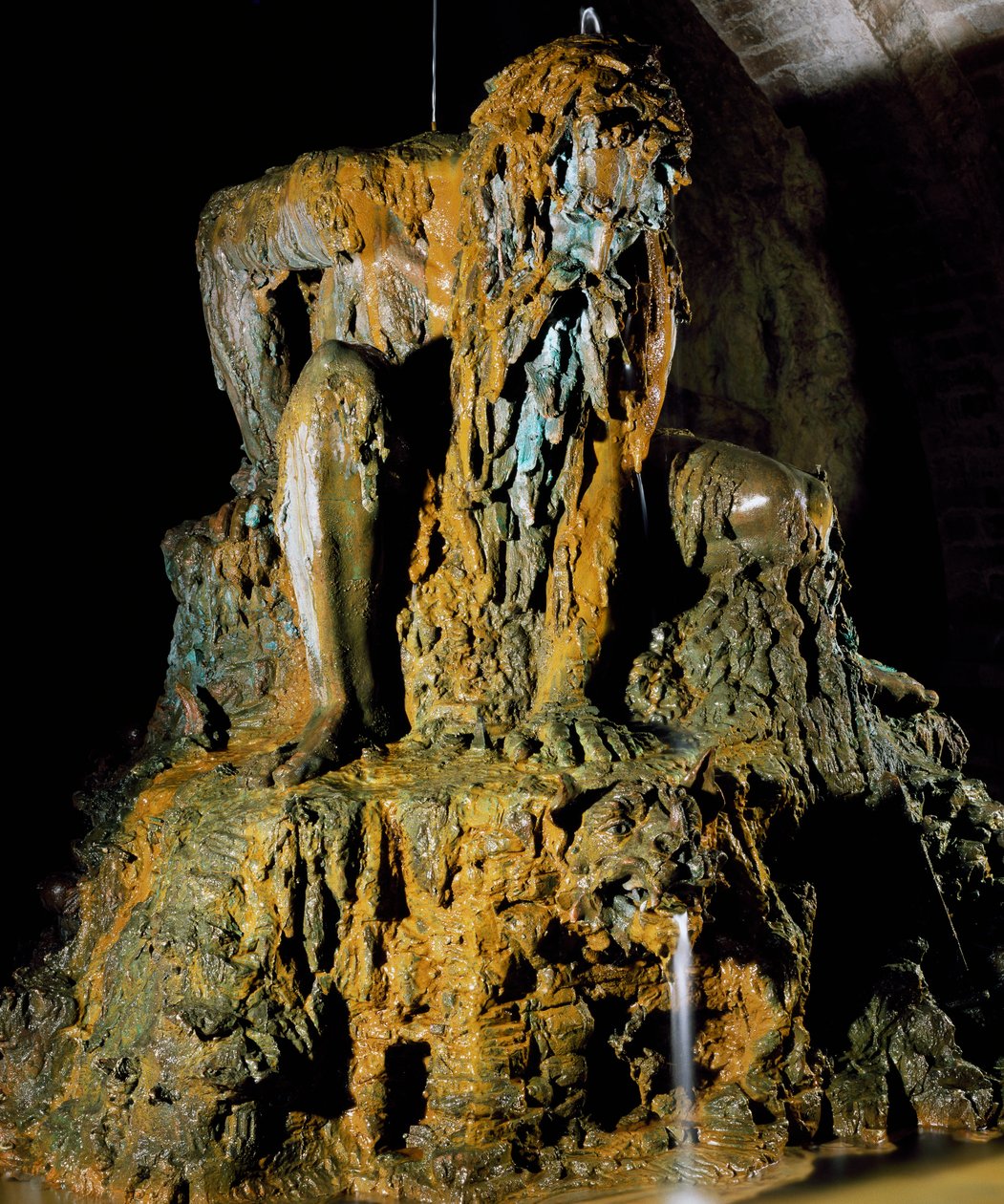 Apeninský kolos, Volná interpretace díla Giambologny (1529-1608) pro architekta Bernarda Buontalentiho (asi 1531-1608) v zahradě vily Demidoff v Toskánsku, Itálie (socha) od Giambologna