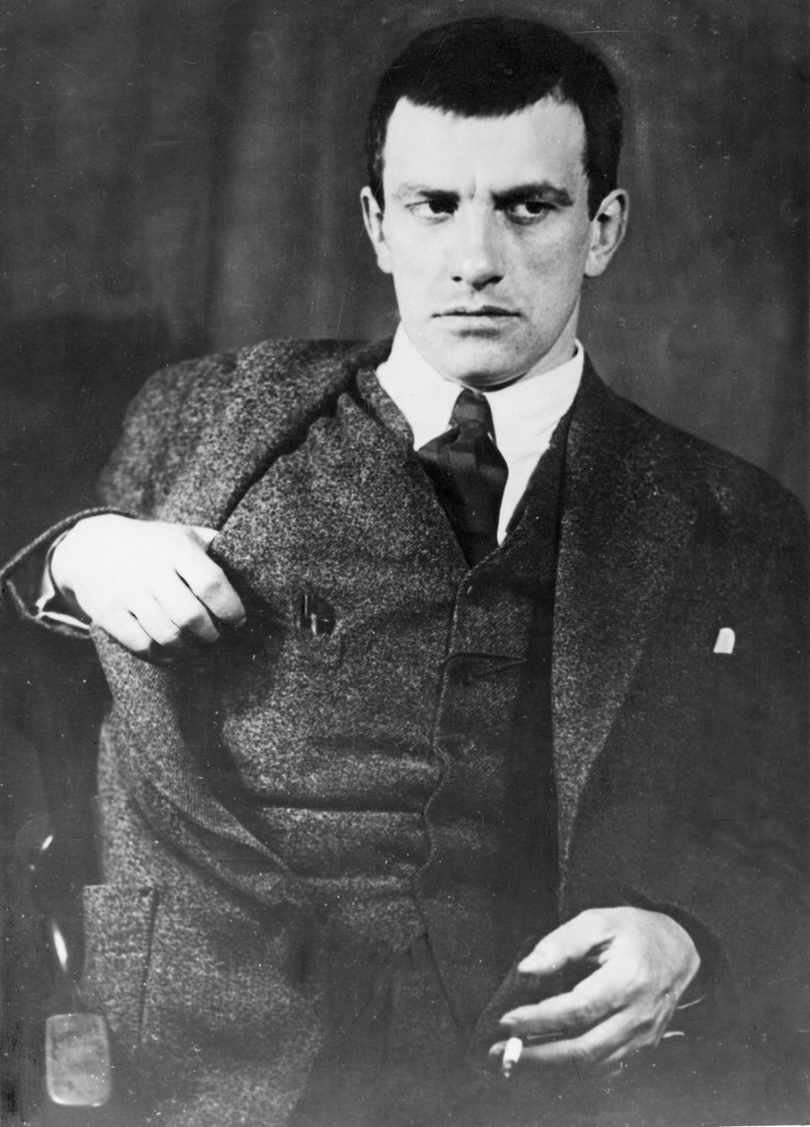 Vladimir Majakovskij (1893-1930), sovětský básník, dramatik a propagandista. od Unknown