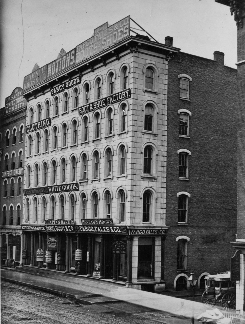 Výlohy na 40-46 Randolph Street, Chicago, kolem roku 1869 od American Photographer