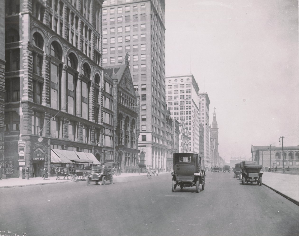 Pohled na Michigan Avenue, Chicago, severně od Kongresu, 1911 od American Photographer