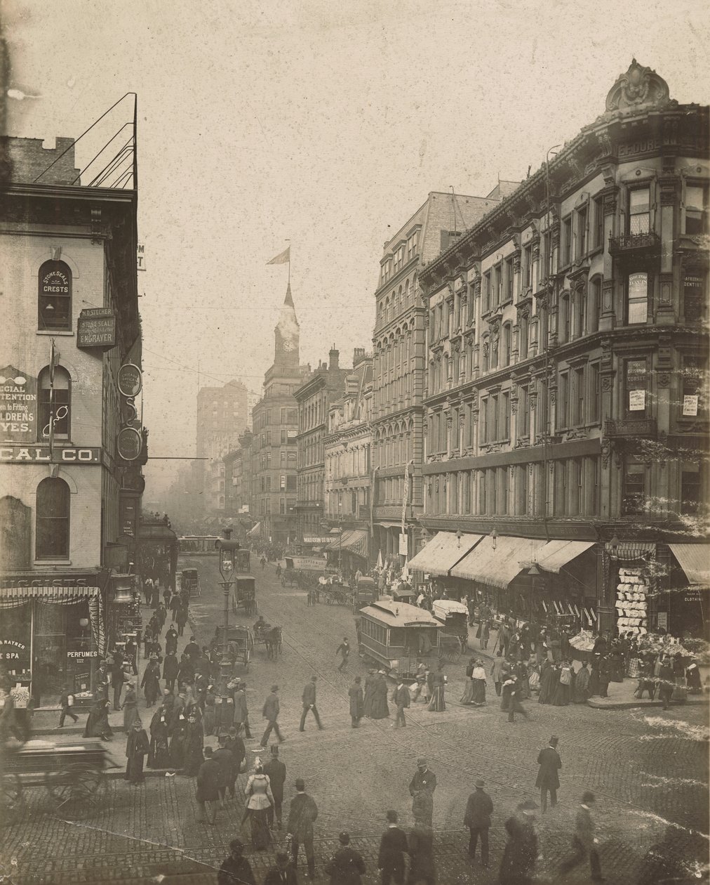 Pohled na Madison Street při pohledu na západ od State Street, Chicago, 1889 od American School