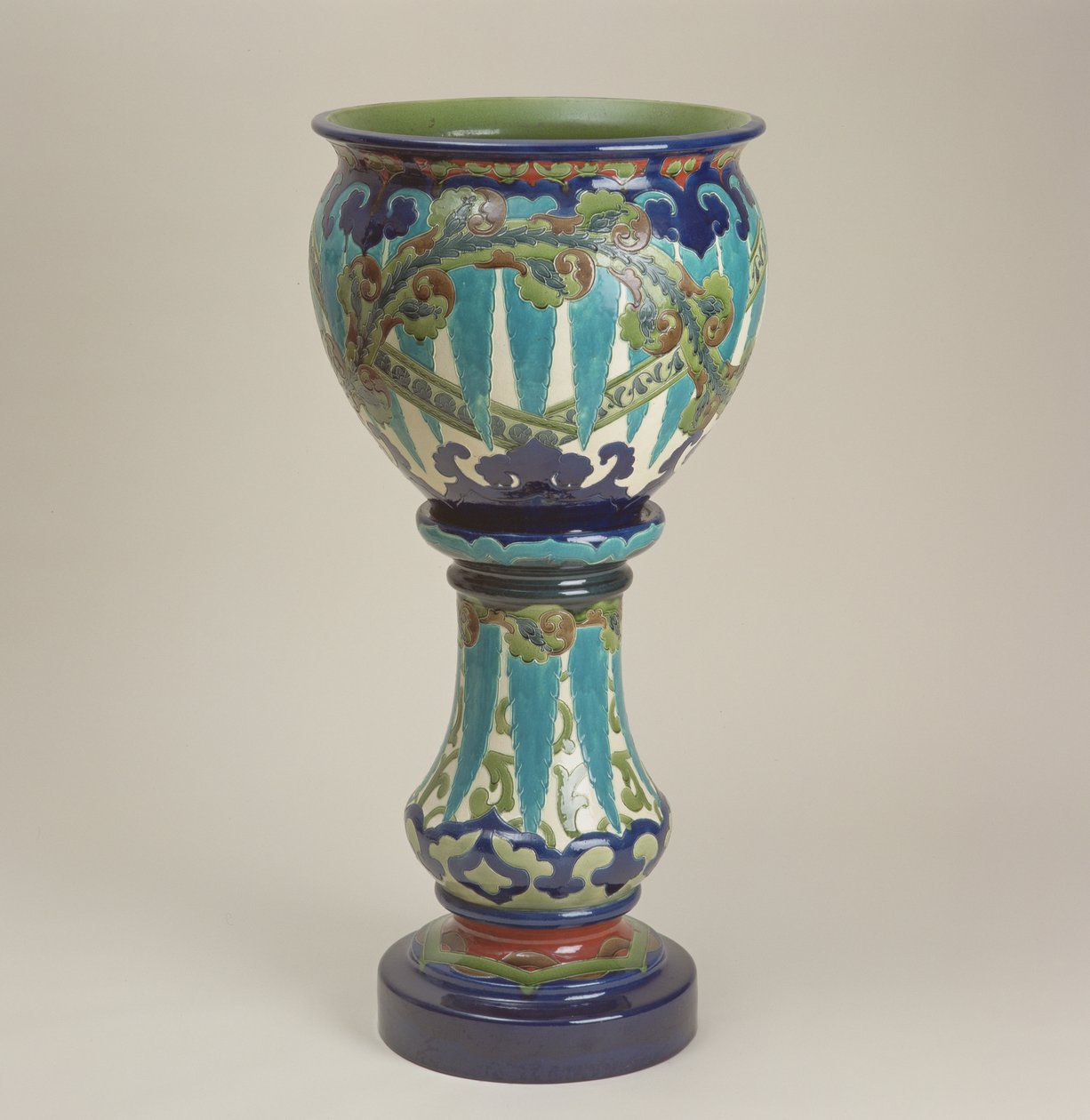 Jardiniere od Burmantofts Pottery, Leeds, 1890-1904 (keramika) od English School