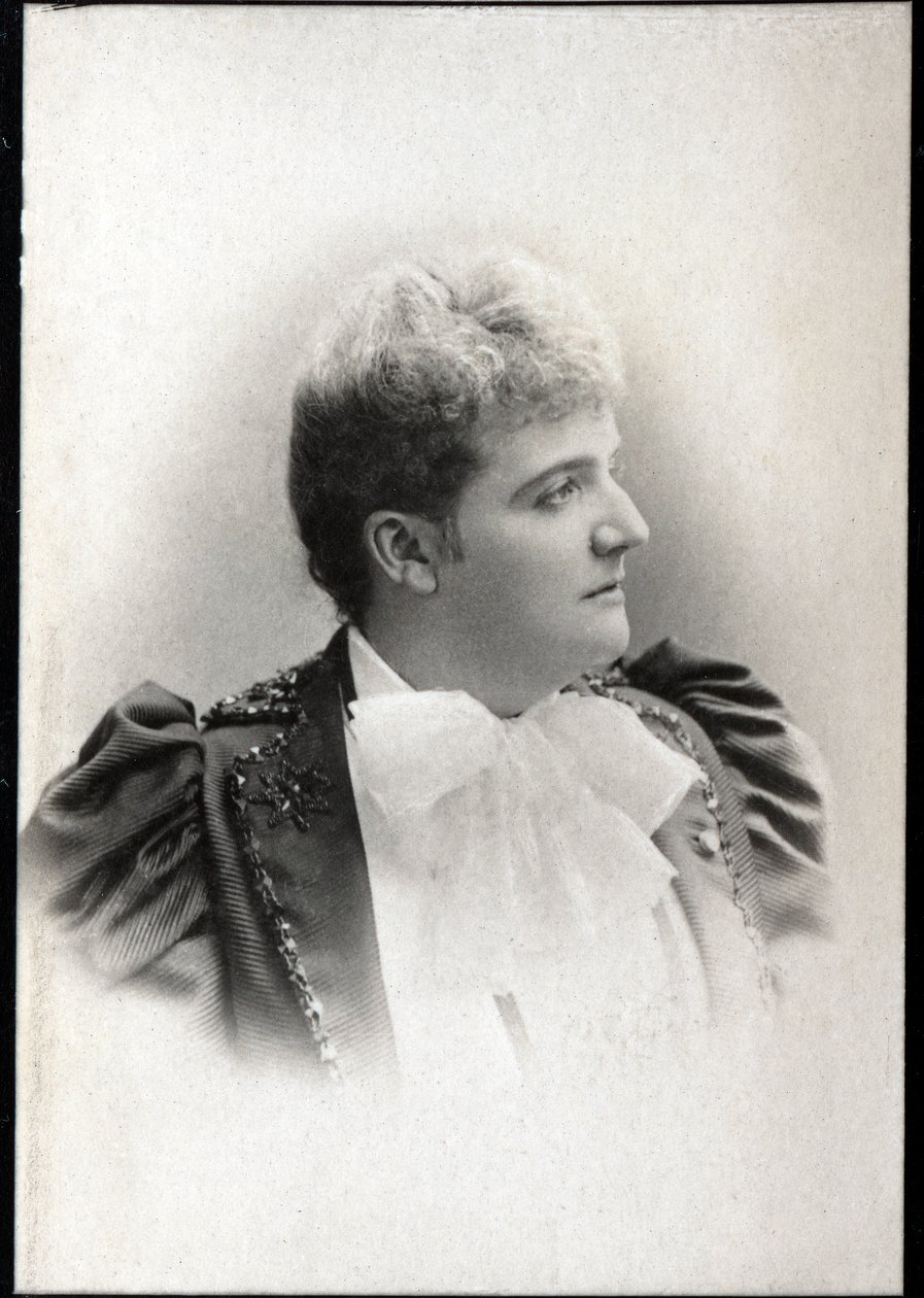 Portrét Augusty Mary Anne Holmes (Hermann Zenta) (1847-1903), francouzského skladatele. od French Photographer