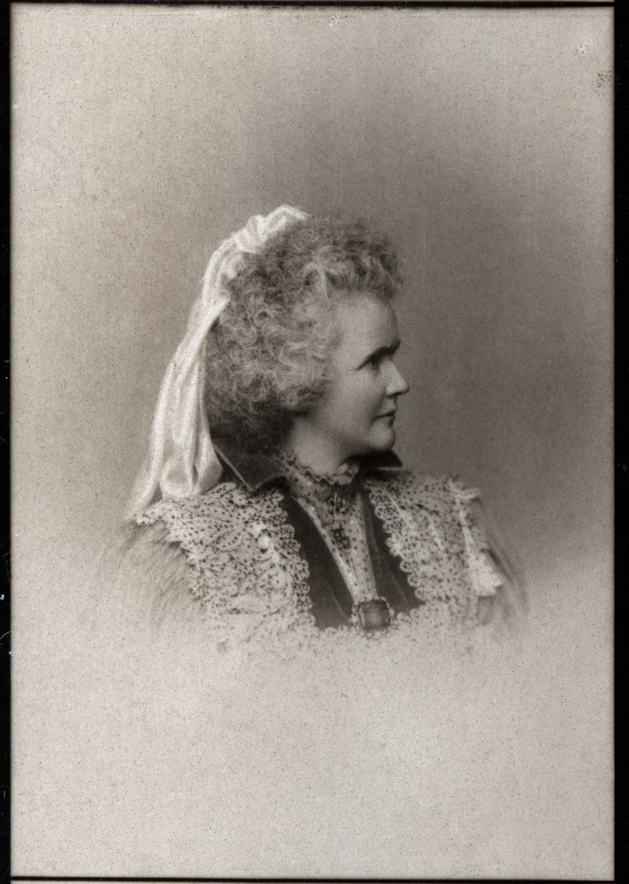 Portrét Alžběty z Wied (1843-1916), královny manželky Rumunska. od French Photographer