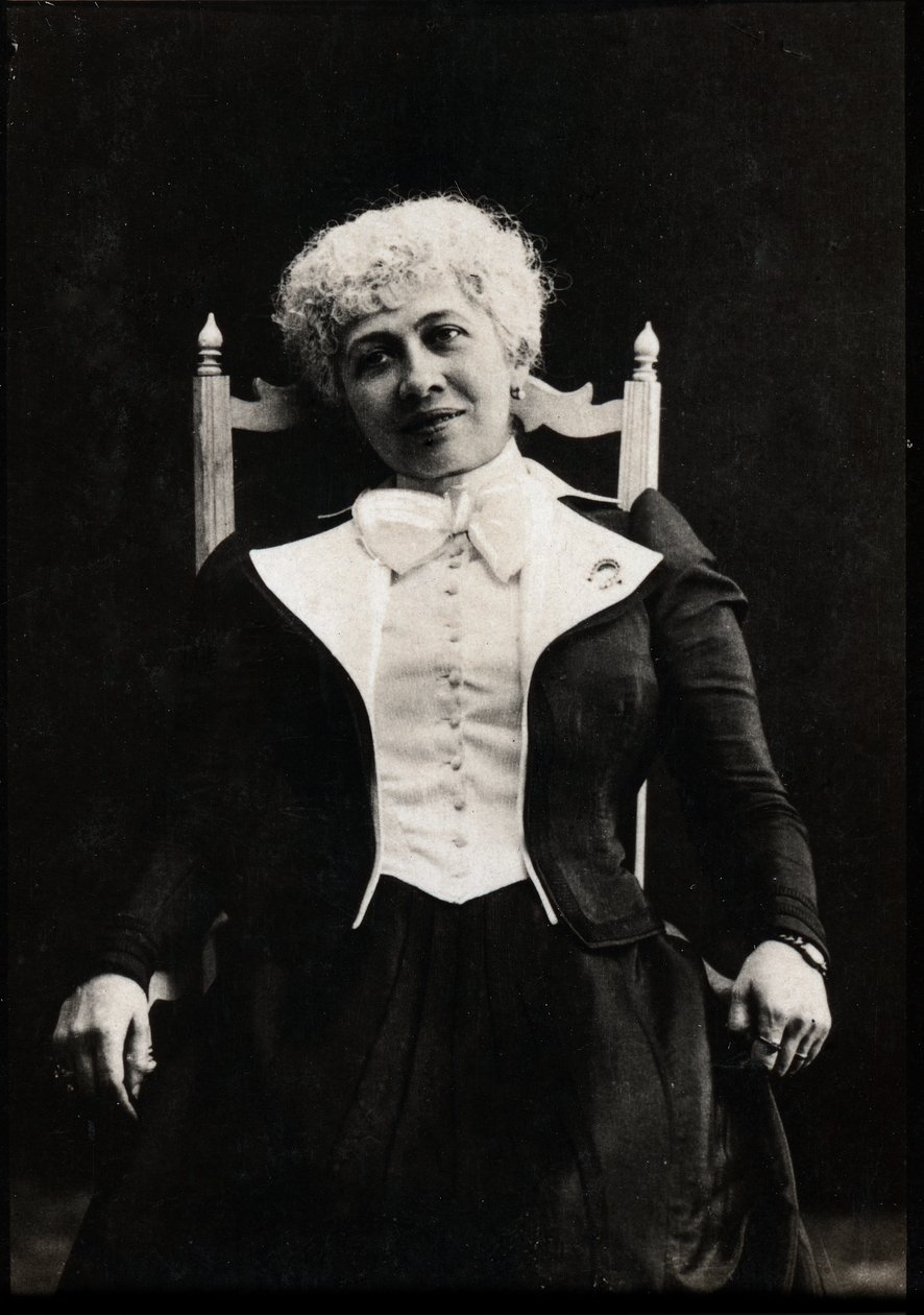Portrét Severine (1855-1929), francouzské socialistky, novinářky, spisovatelky a feministky. od French Photographer