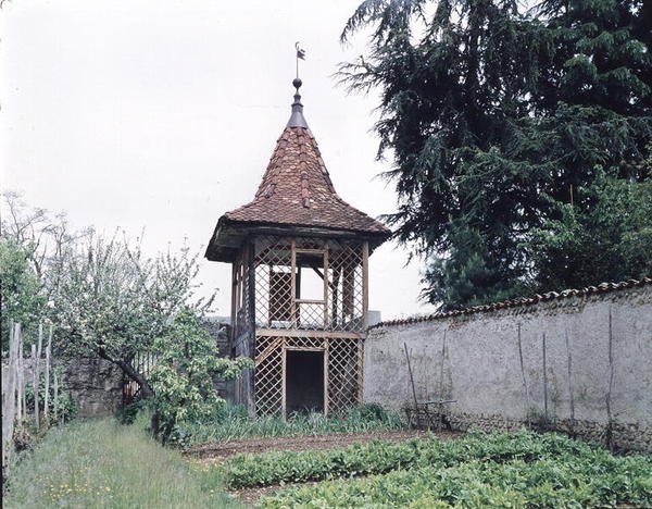 Zahradní pavilon v rodišti Hectora Berlioze (1803-69) od French School