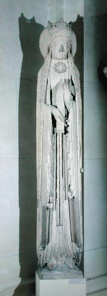 Socha královny, odstraněná ze západní fasády Eglise de Notre-Dame, Corbeil od French School