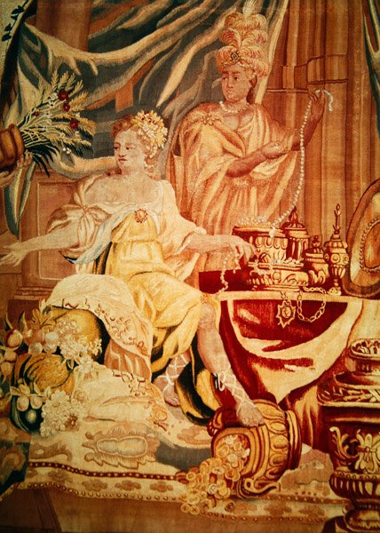 Asie, z tapiserie Čtyři světové strany, detail alegorické postavy zdobící se šperky, první polovina 18. století (detail 194760) od A. Baertams