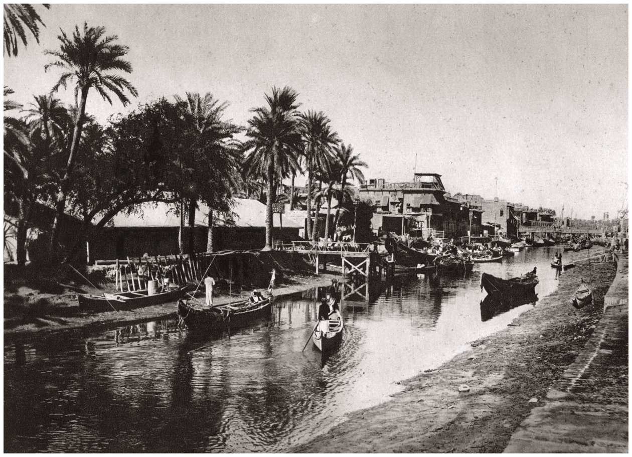 Ashar Creek vedoucí k Shatt al-Arab, Basra, Irák, 1925. od A. Kerim