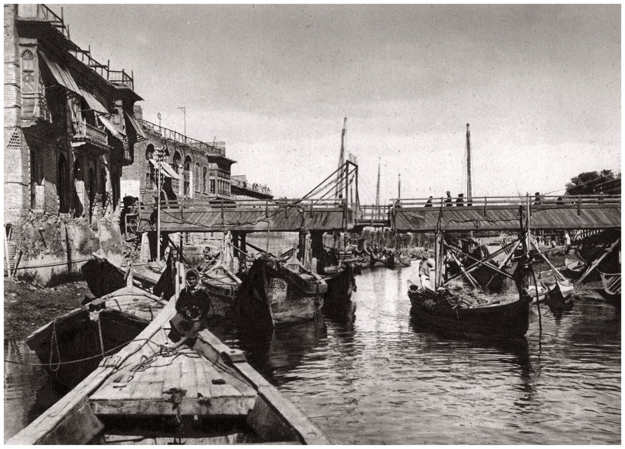 Whiteley Bridge, Ashar Creek, Basra, Irák, 1925 od A. Kerim