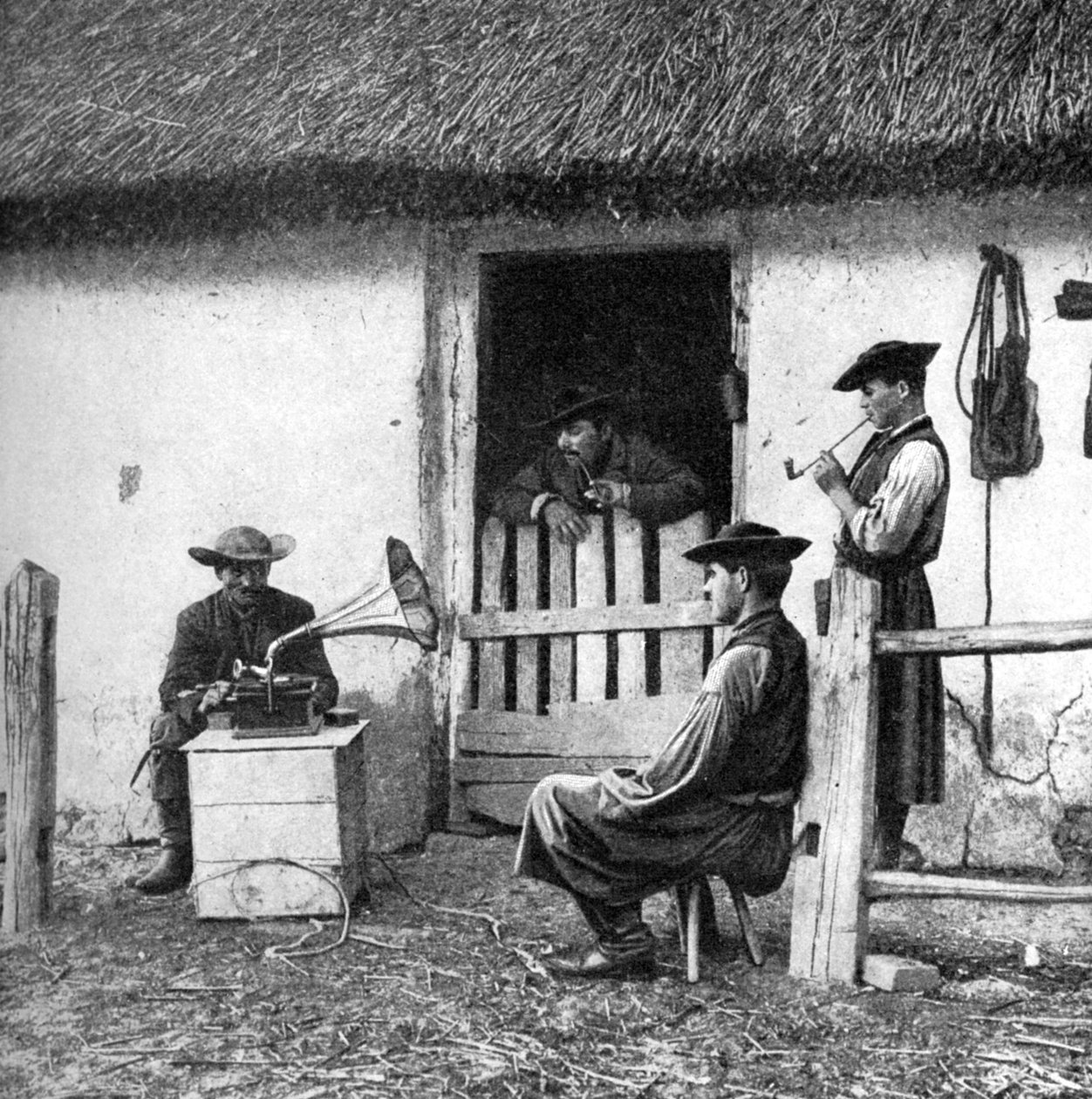 Volný čas pro pastevce, Maďarsko, 1922. od A. W. Cutler
