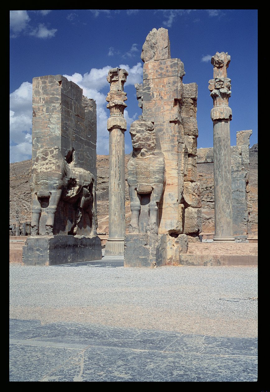 Brána všech národů od Achaemenid