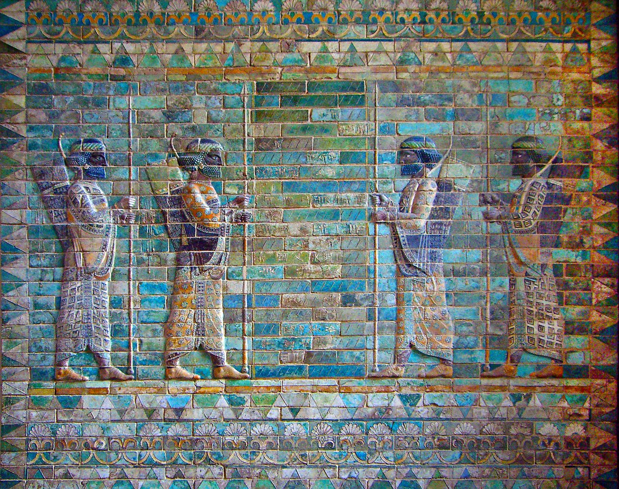 Detail z vlysu lučištníků, Palác Dareia I., Susa, Írán, cca 510 př.nl (glazovaná cihla) od Achaemenid