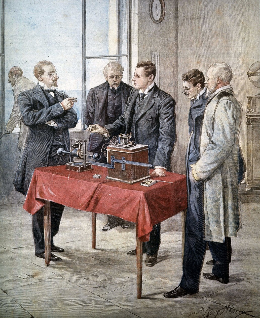 Zkušenosti Guglielma Marconiho (1874 - 1937) v roce 1899: Bezdrátová telegrafie přes kanál. Ilustrace Achille Beltrame v ""Domenica del Corriere"". od Achille Beltrame