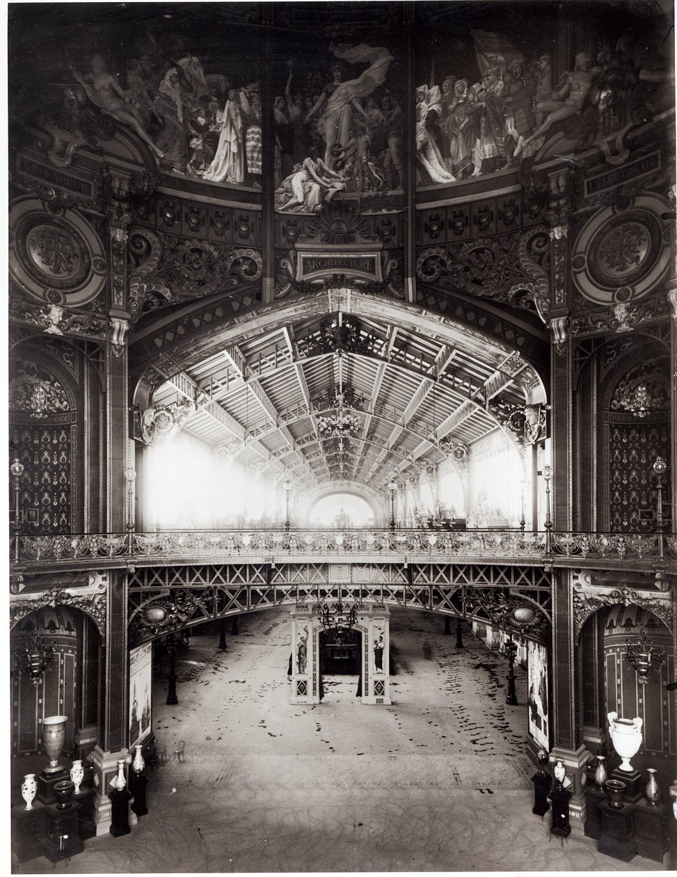 Ústřední kopule Světové výstavy v Paříži v roce 1889 od Adolphe Giraudon
