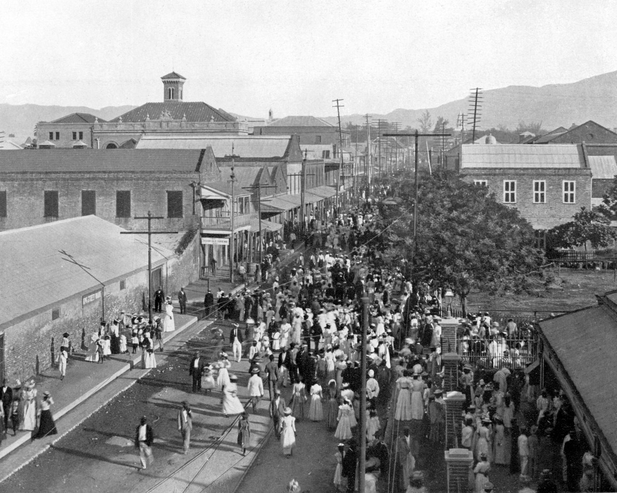King Street při pohledu na sever, Kingston, Jamajka, c1905. od Adolphe Duperly and Son
