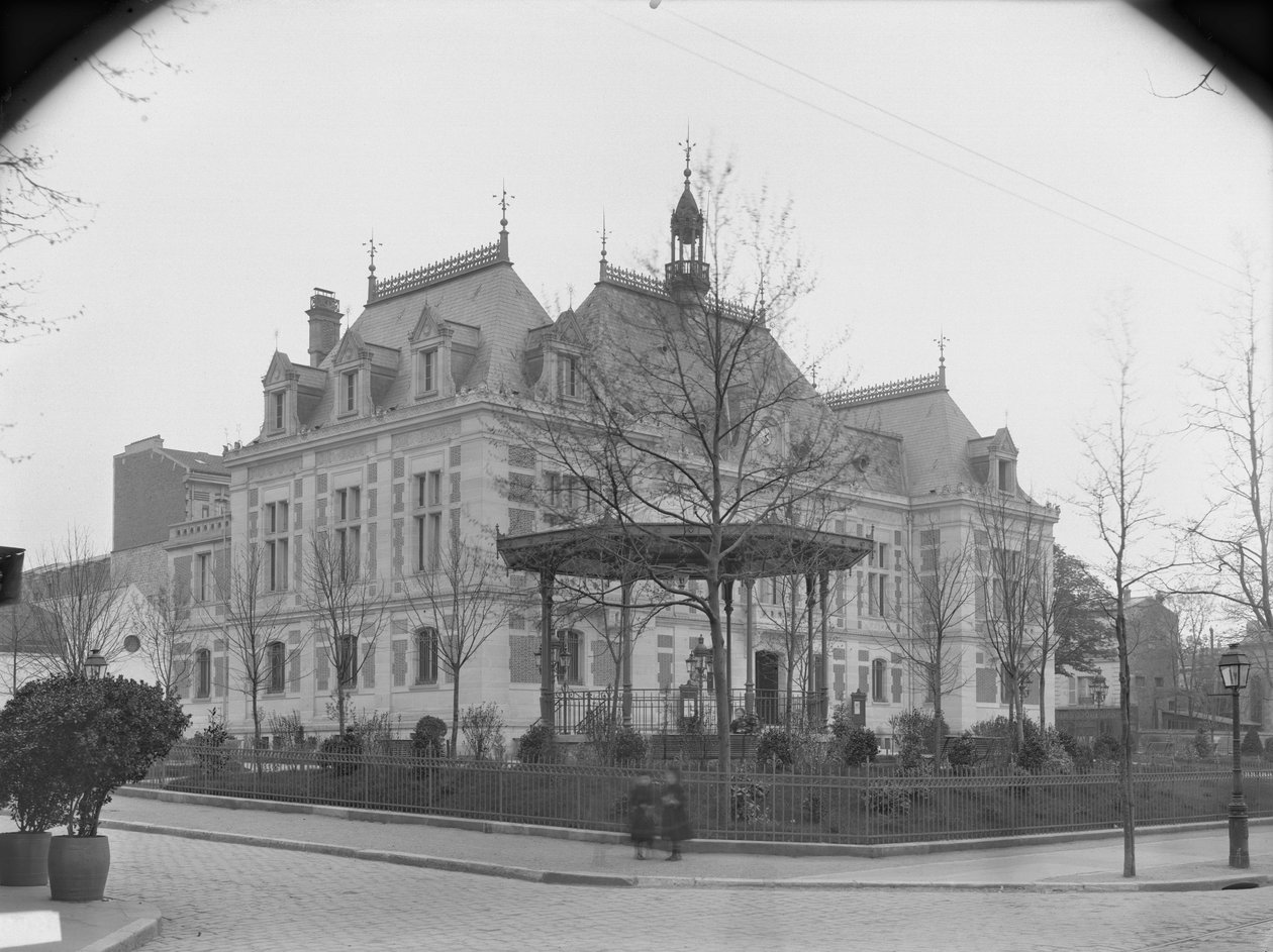 Radnice, kolem 1886-90 od Adolphe Giraudon
