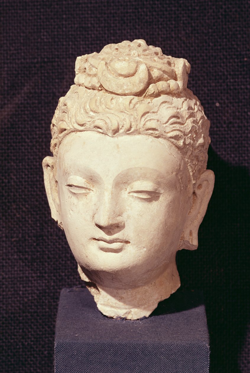 Hlava Buddhy, řecko-buddhistický styl, z Hadda (štuk) od Afghan School
