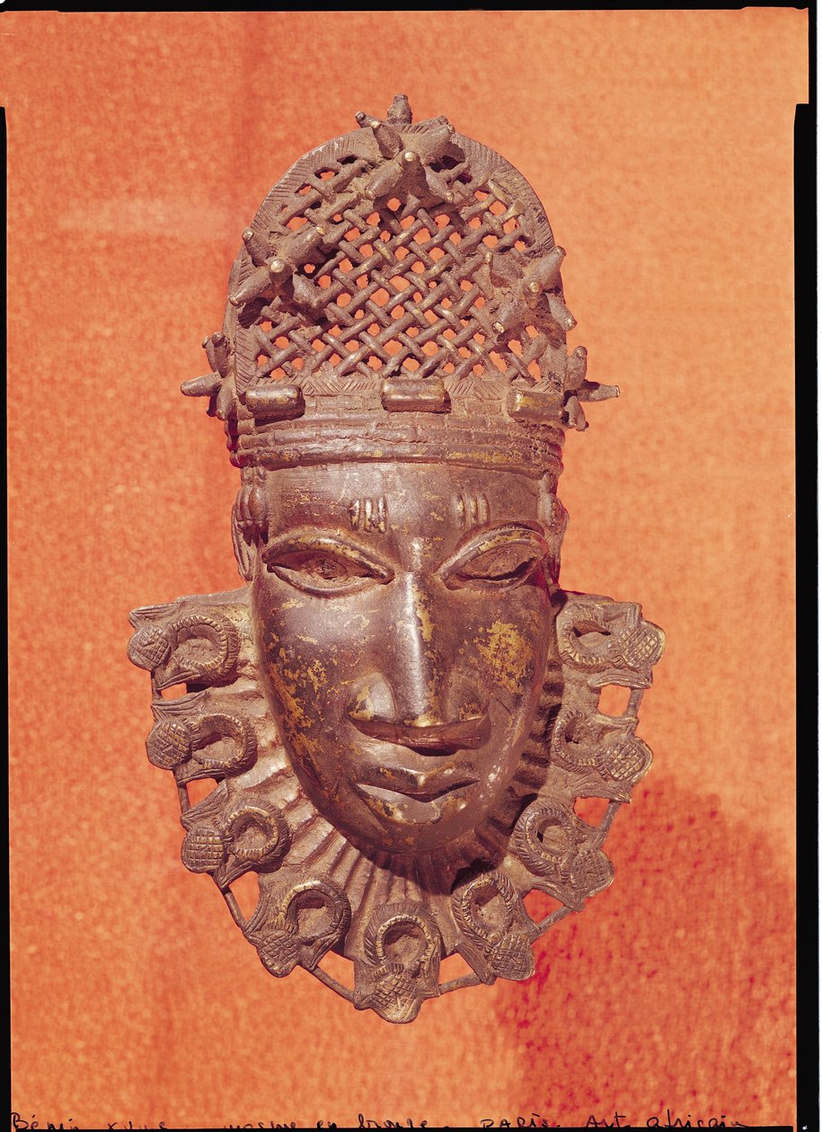 Maska, Benin (bronz) od African