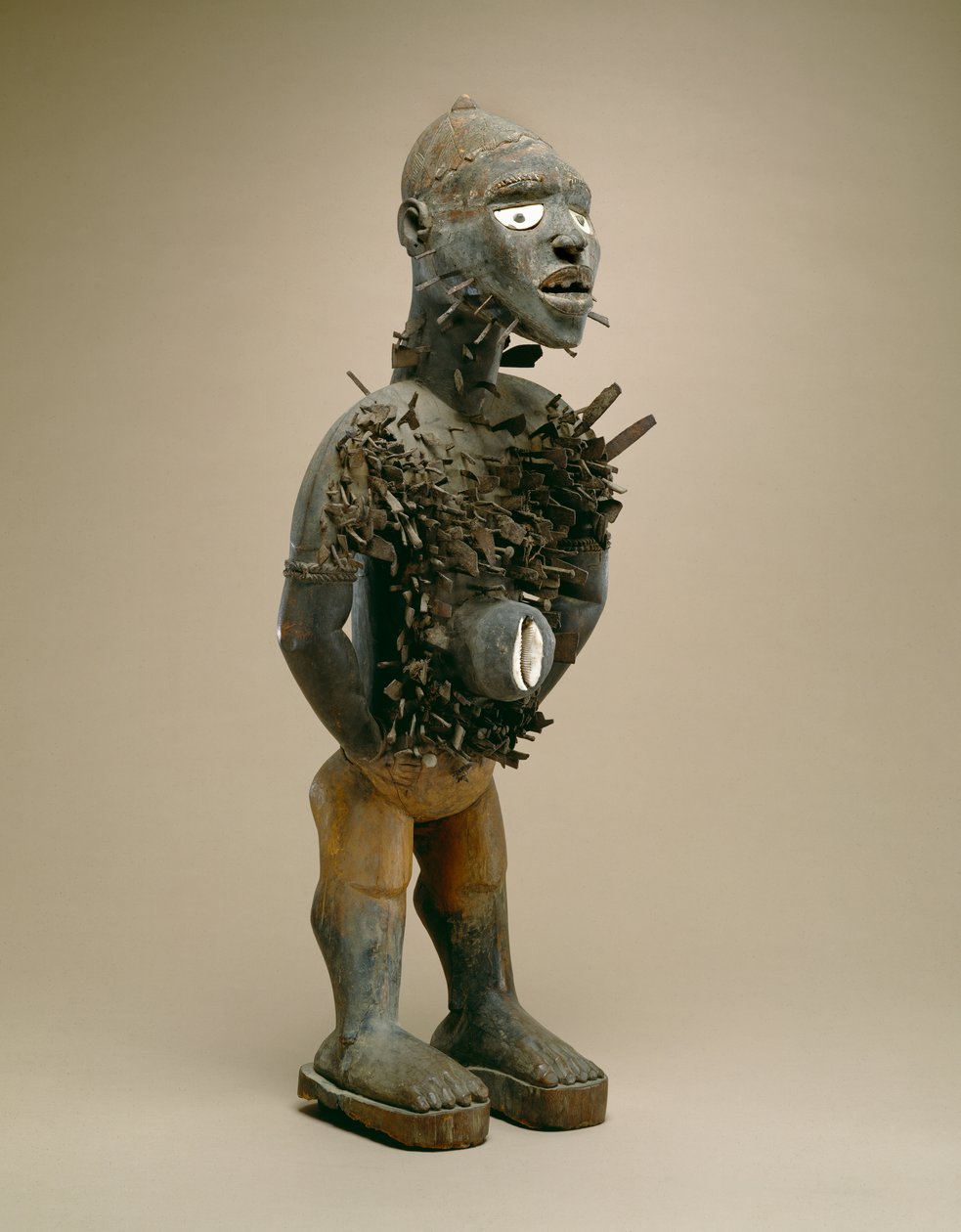 Figura na nehty (nkisi nkondi) Yombe, Kongo od African