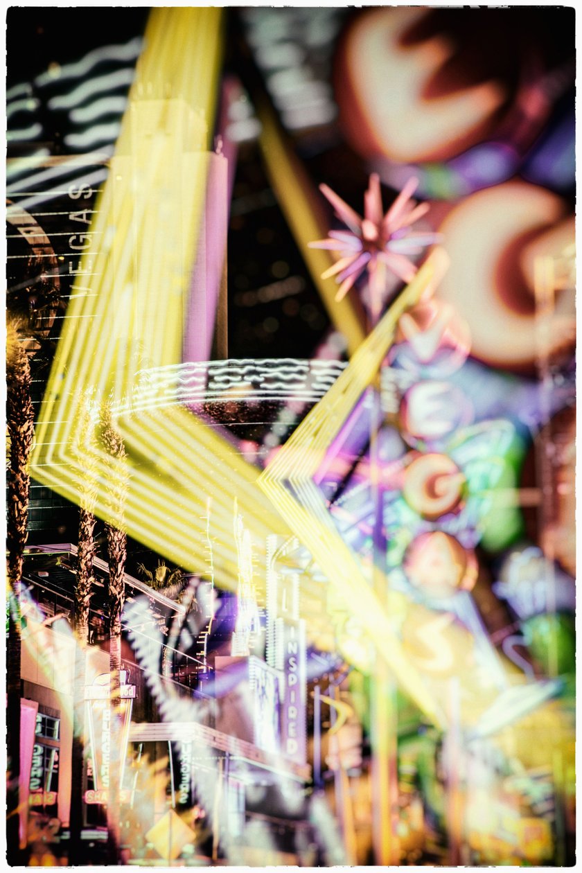 Magnetická pole v Las Vegas, 2020 (foto) od Alex Caminker