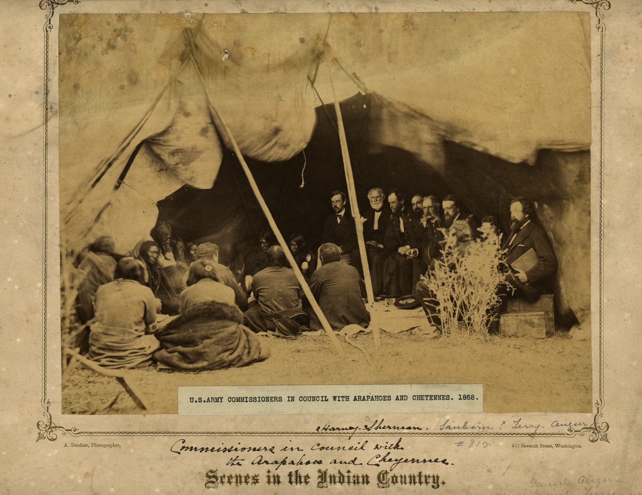 Armádní komisaři USA v Radě s Arapahoesem a Cheyennes. Fort Laramie, Wyoming. Gen.William S.Harney a William T. Sherman od Alexander Gardner
