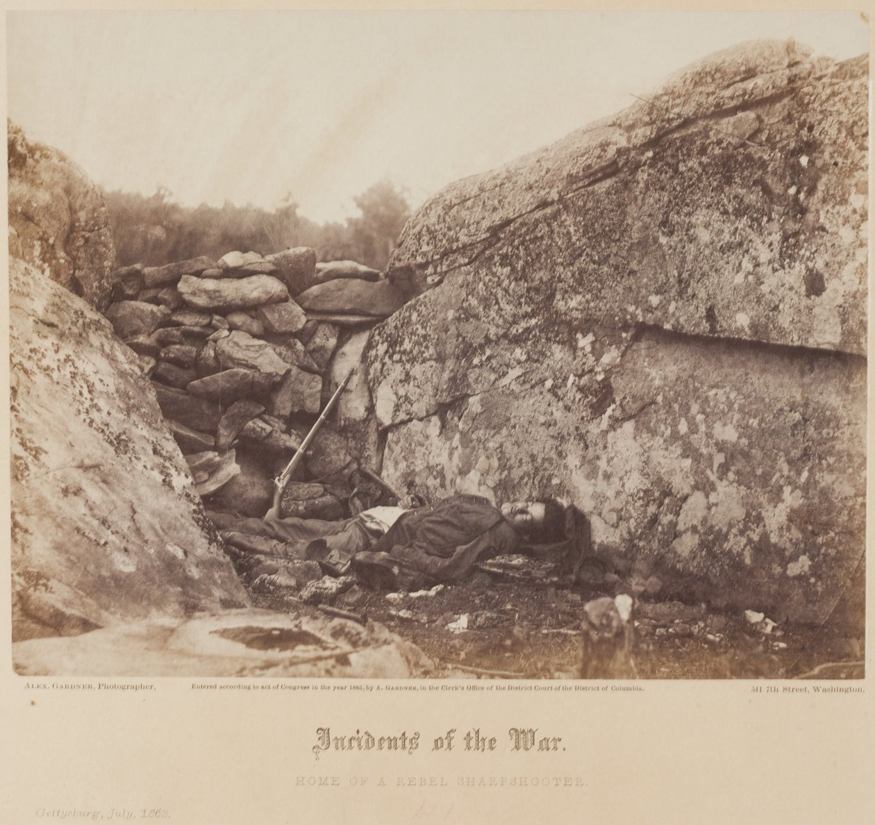Domov Rebel Sharpshooter, Gettysburg, červenec od Alexander Gardner