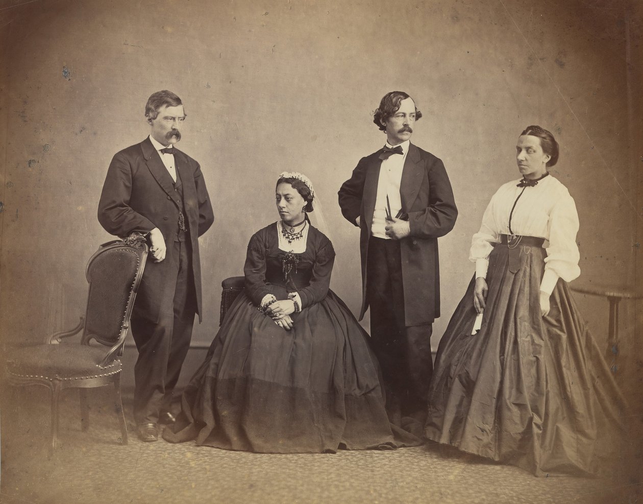 Královna Emma z Havaje a její doprovod, 1865. od Alexander Gardner
