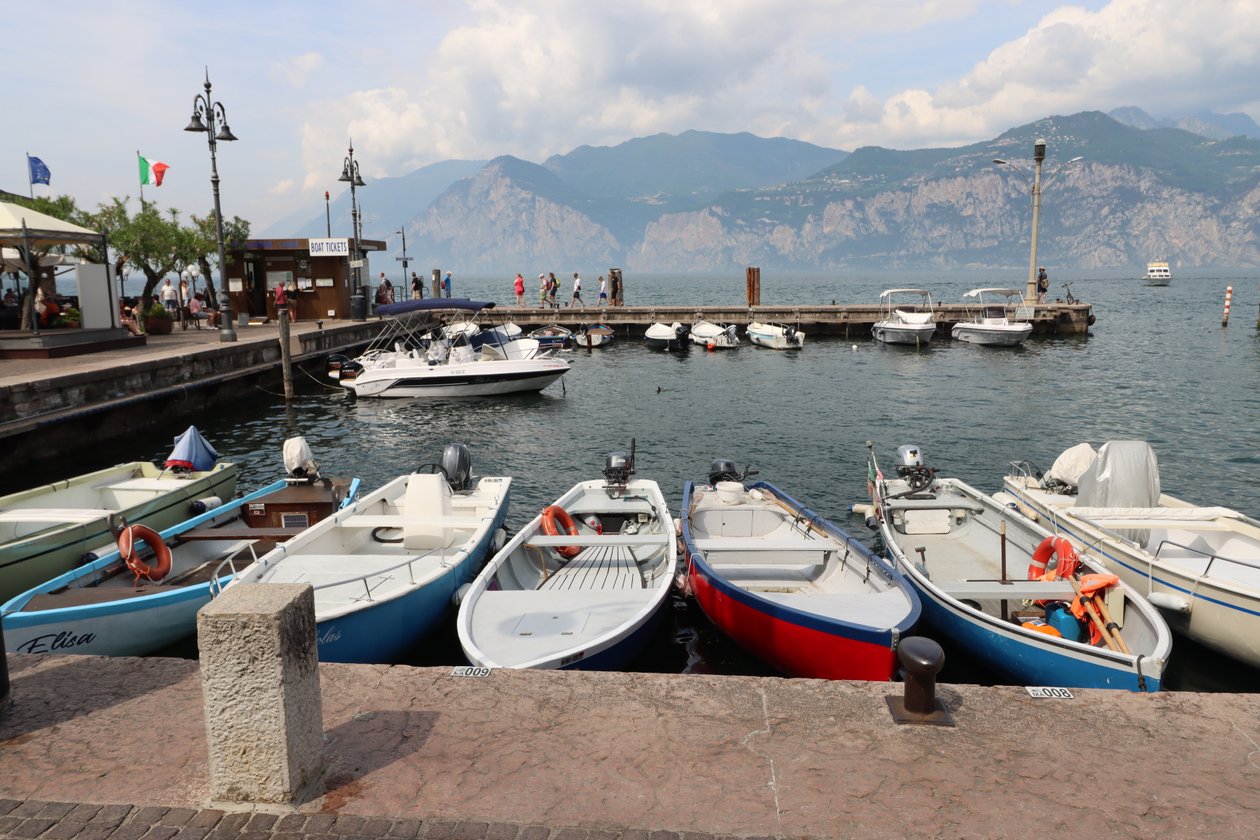 Jezero Garda Itálie od Alexandra Joseph