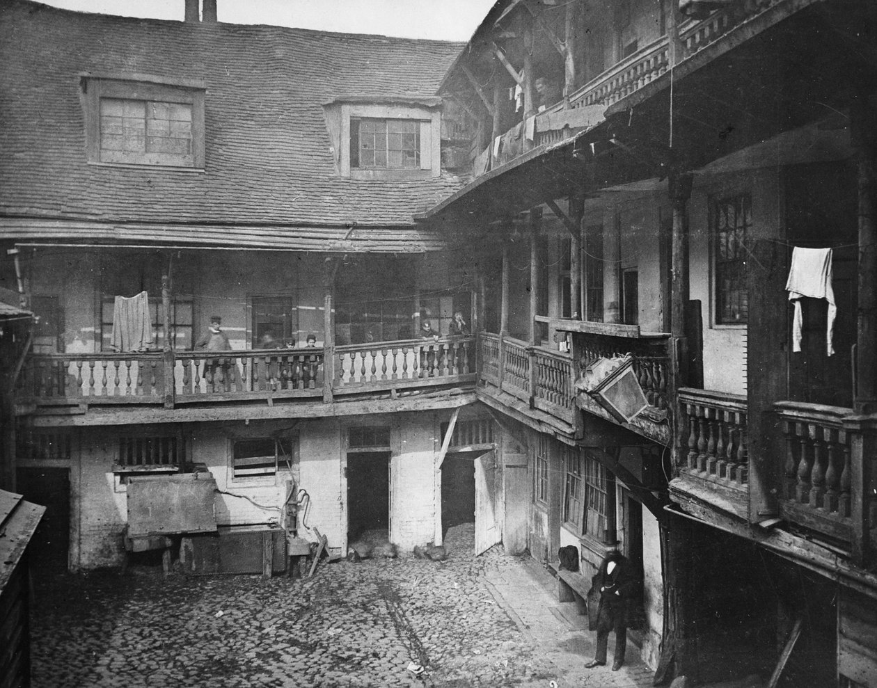 Oxford Arms, Warwick Lane, 1875 od Alfred and John Bool