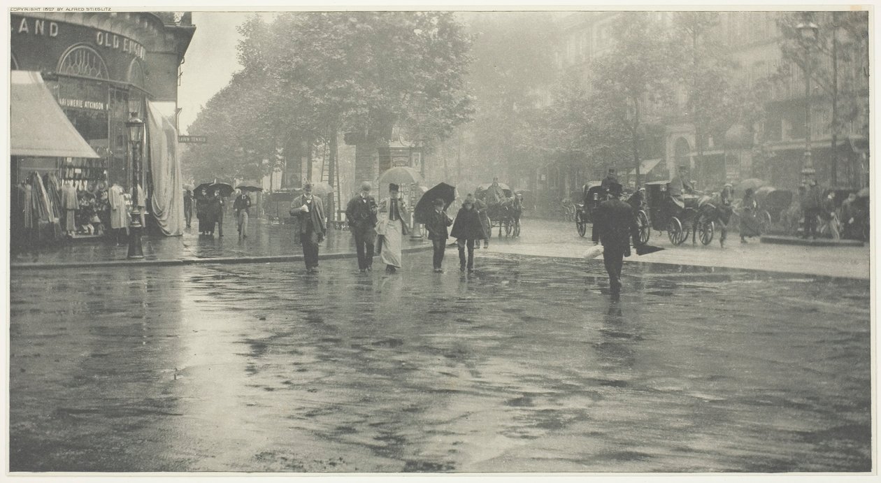 Mokrý den na bulváru, Paříž, 1894, vytištěno cca. 1897. od Alfred Stieglitz