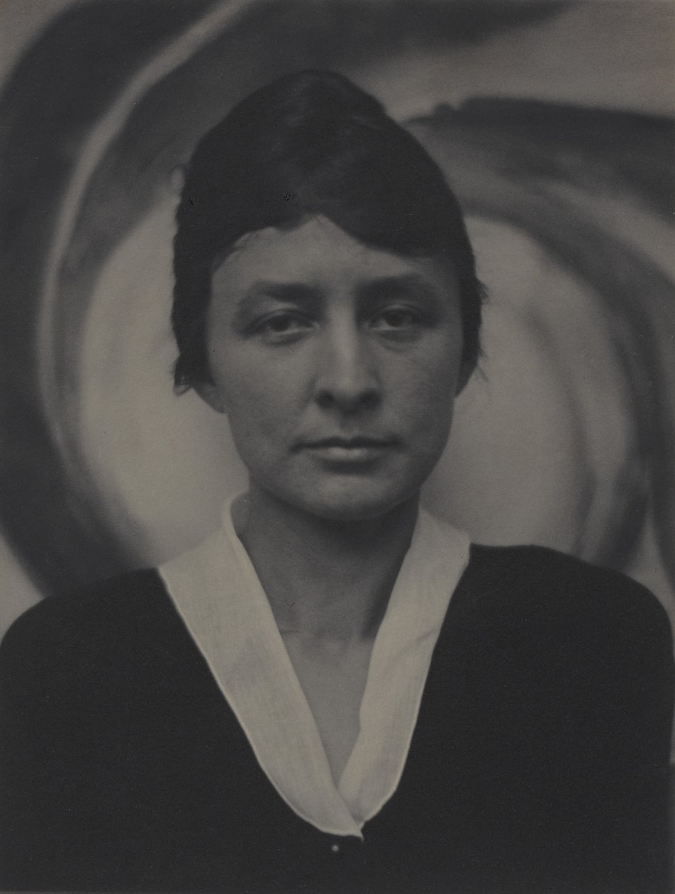 Georgia O’Keeffe v galerii 291 od Alfred Stieglitz