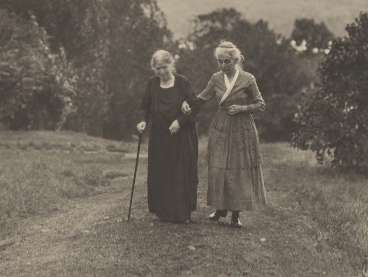 Hedwig Stieglitz a Katherine Herzig, Lake George od Alfred Stieglitz