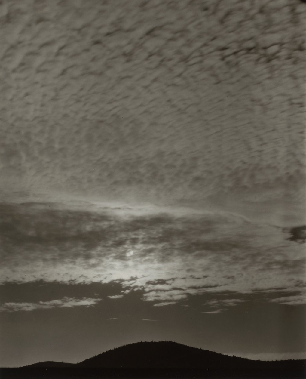 Hudba – Série deseti fotografií mraků, č. X od Alfred Stieglitz
