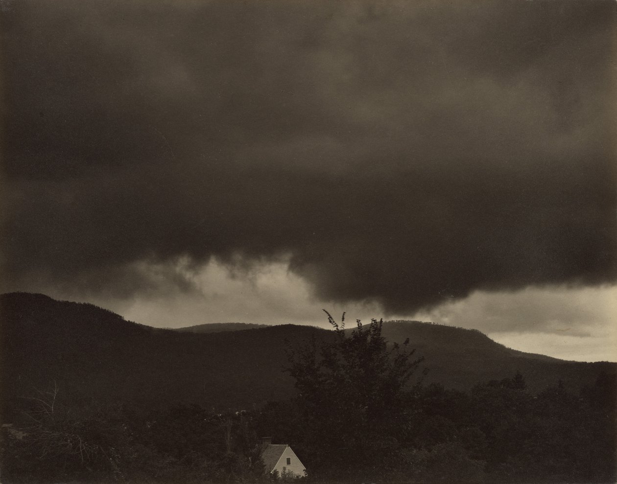 [Hudba: Série deseti fotografií mraků, č. 1] od Alfred Stieglitz