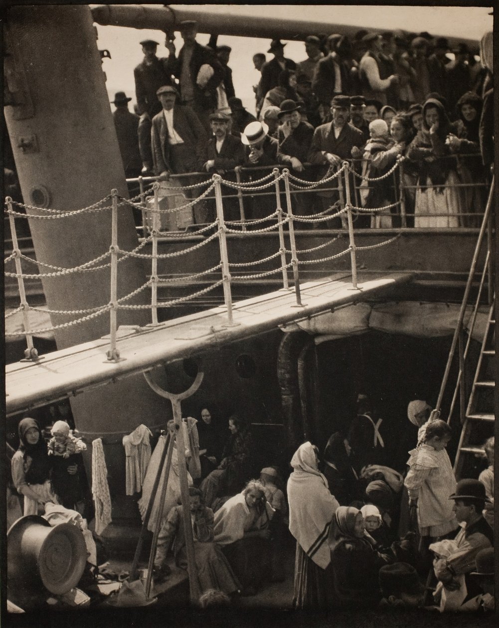 The Steerage, 1907, vytištěno v roce 1913 nebo dříve. od Alfred Stieglitz