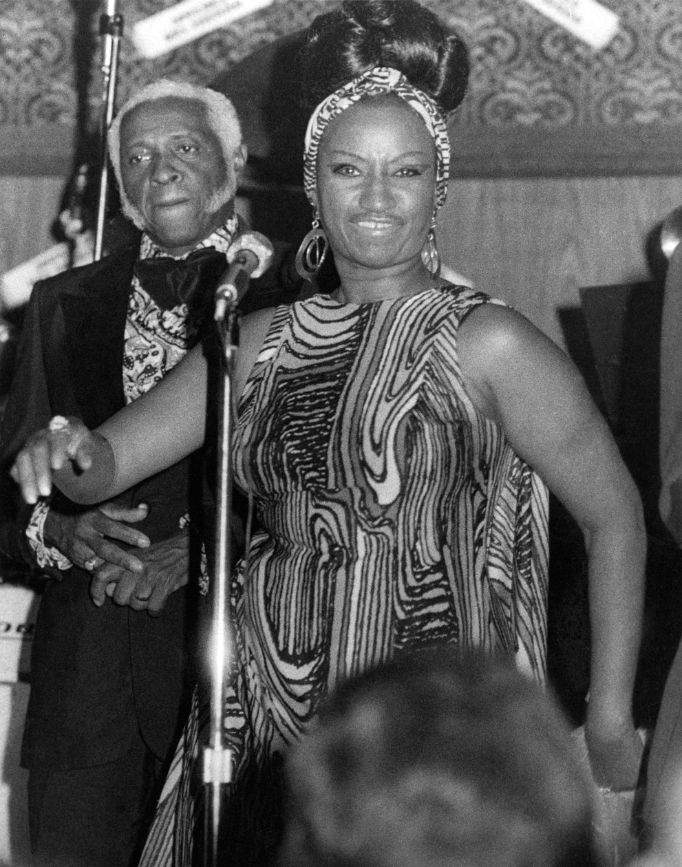 Celia Cruz na jevišti, 15. července 1976 od American Photographer