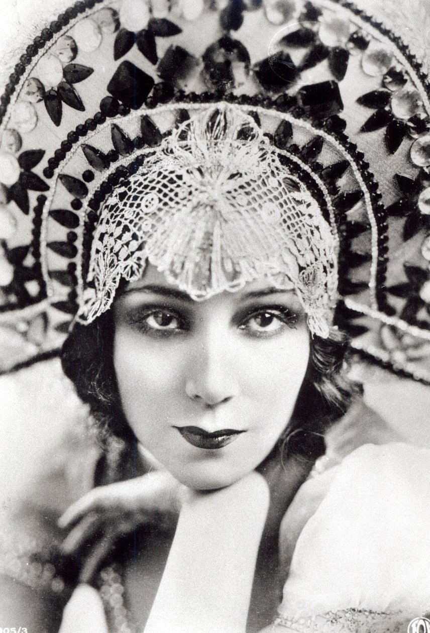 Dolores del Rio, kolem roku 1925 od American Photographer