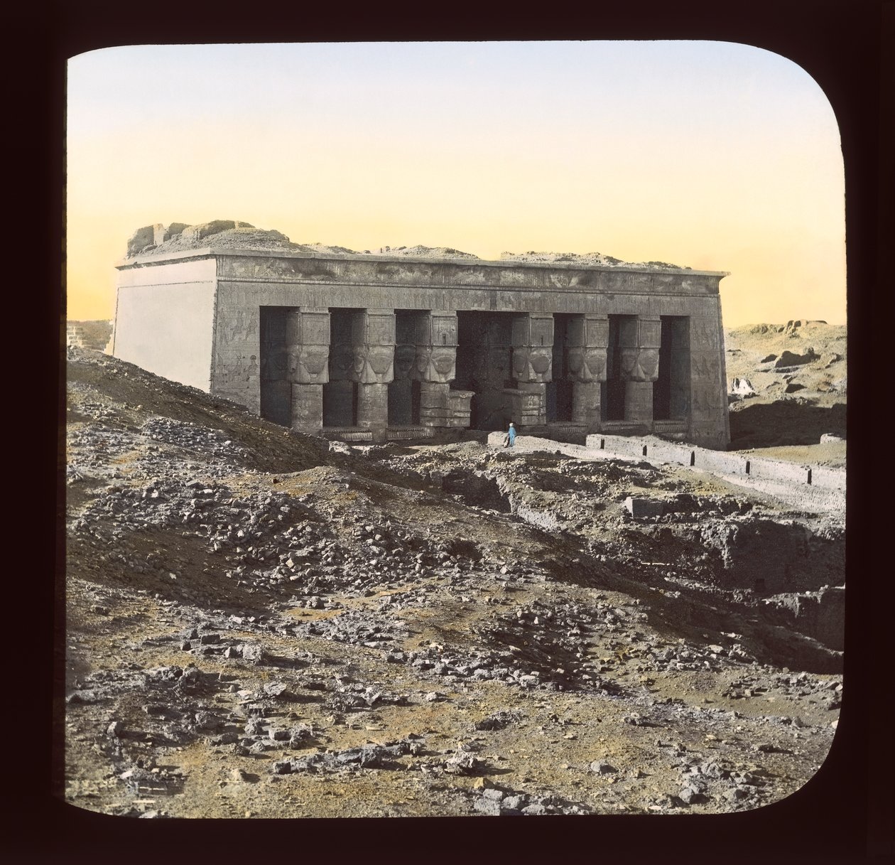 Egypt – Denderah (skluzavka s lucernou) od American Photographer