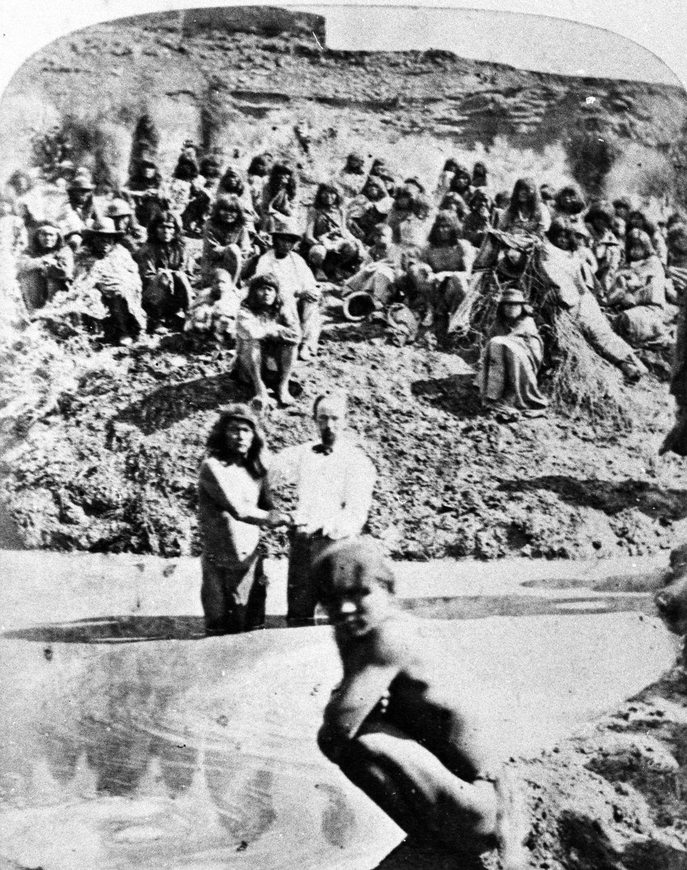 Mormonský křest původních obyvatel Ameriky, cca 1875 od American Photographer