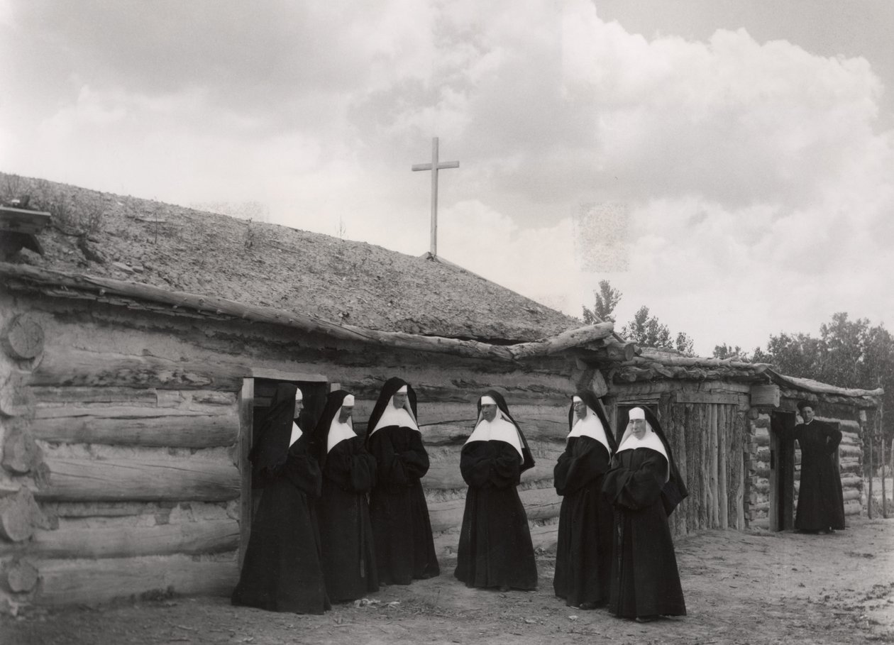 Jeptišky před misí Saint Labre, Ashland, Montana od American Photographer