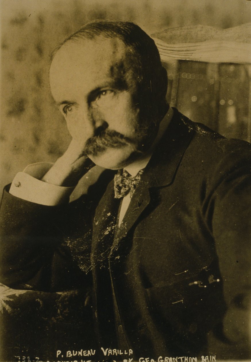 Philippe Bunau-Varilla plánuje rovnou přes Panamu, kolem roku 1924 od American Photographer